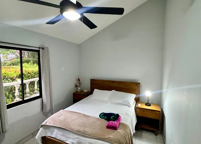 Family 2br Home-pool Access, 1 Min To Playas Del Coco Privatunterkunft