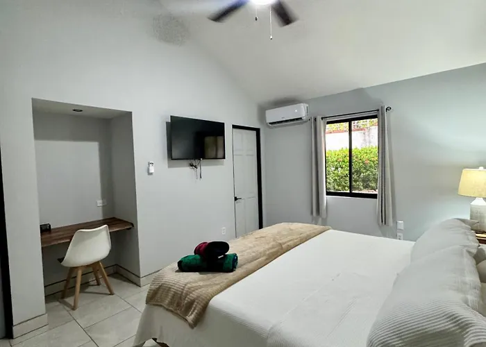 Privatunterkunft Family 2br Home-pool Access, 1 Min To Playas Del Coco Artola