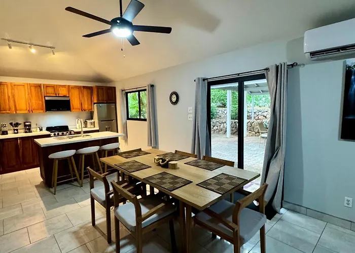 Family 2br Home-pool Access, 1 Min To Playas Del Coco Privatunterkunft