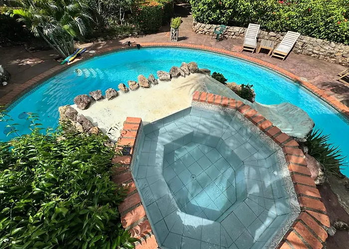 Family 2br Home-pool Access, 1 Min To Playas Del Coco Artola